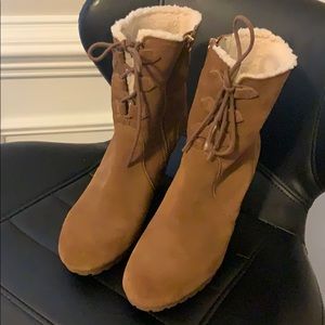 Michael kors booties size 9